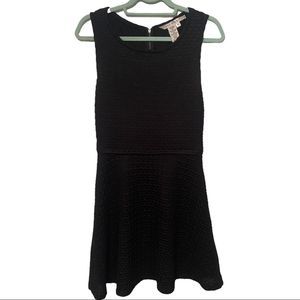 max studios black textured knit fit and flare little black dress size medium